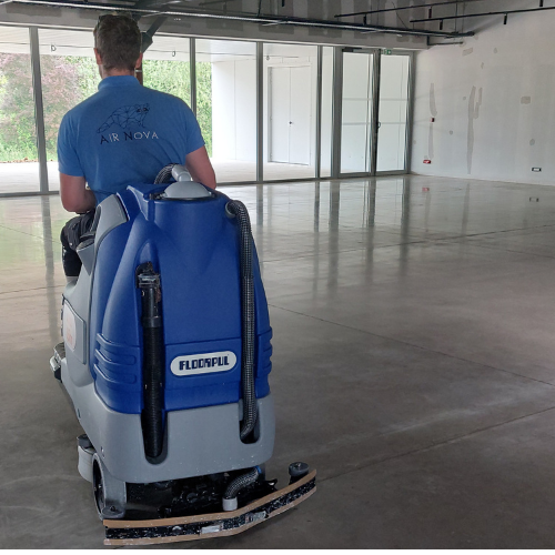 Nettoyage de sols industriels
